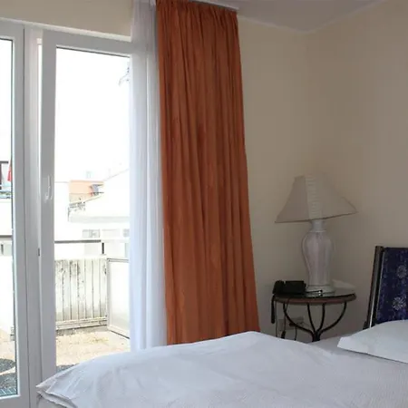 Hotel Romerhafen